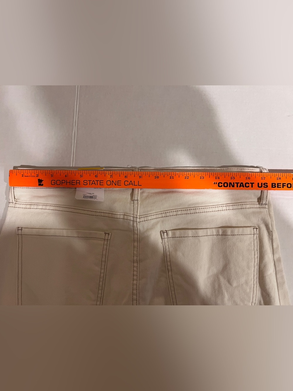 NWT Time & Tru Women’s Ivory Barrel Leg Jeans High Rise Utility Pants Ivory 14 - Picture 9 of 14